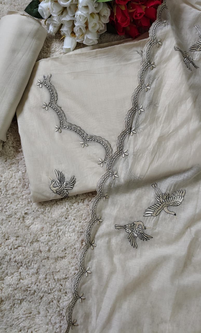 Code 024 – Premium Mul Chanderi Designer Embroidered Unstitched Suit
