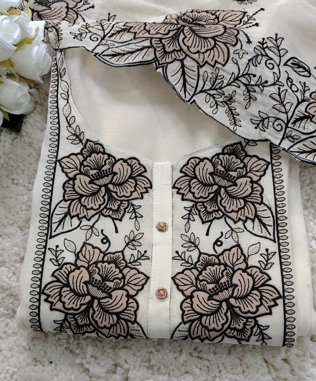AASAKI 034 Premium Mul Chanderi Cutwork Suit Set With Dupatta ✨