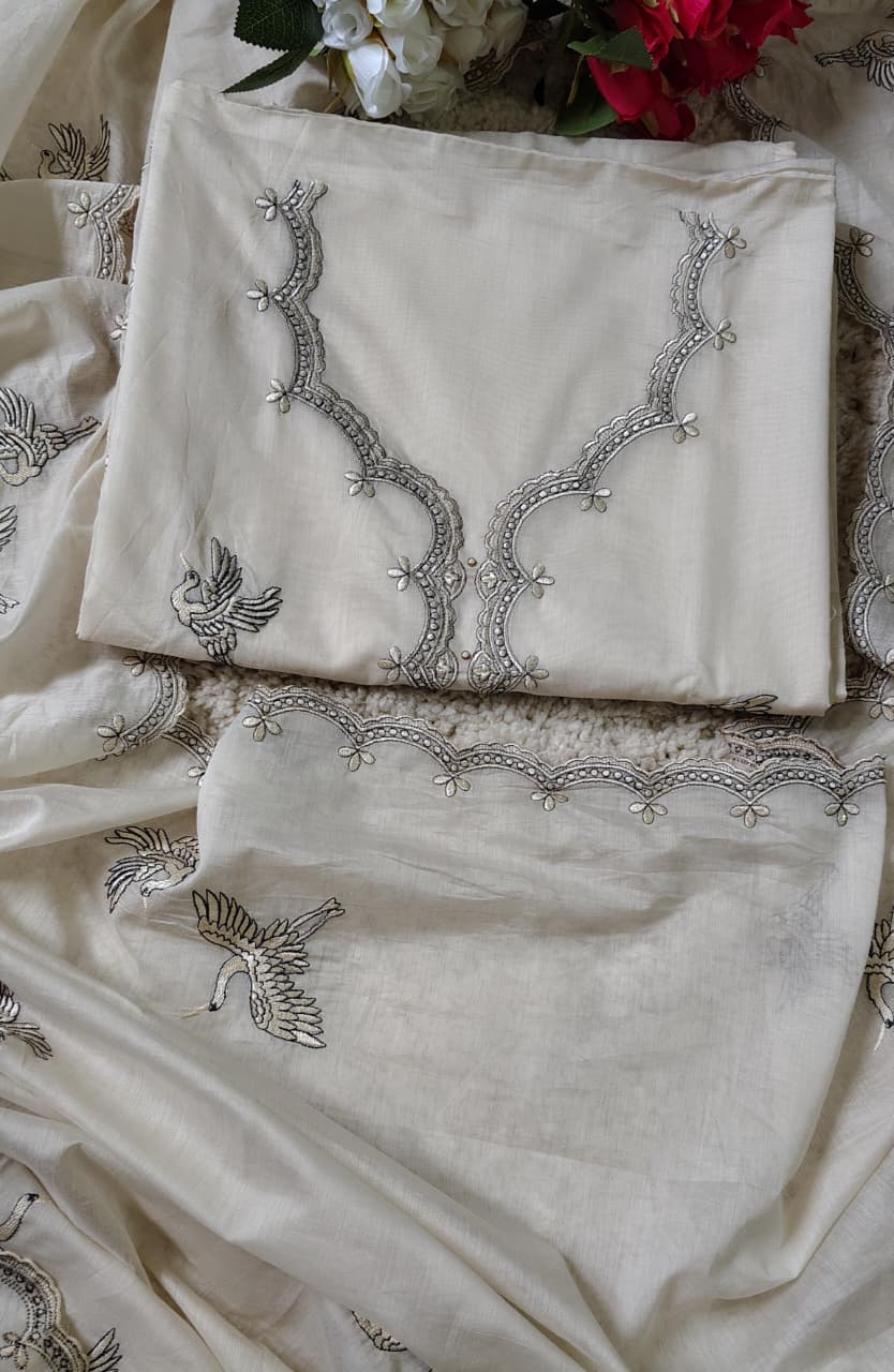 Code 024 – Premium Mul Chanderi Designer Embroidered Unstitched Suit