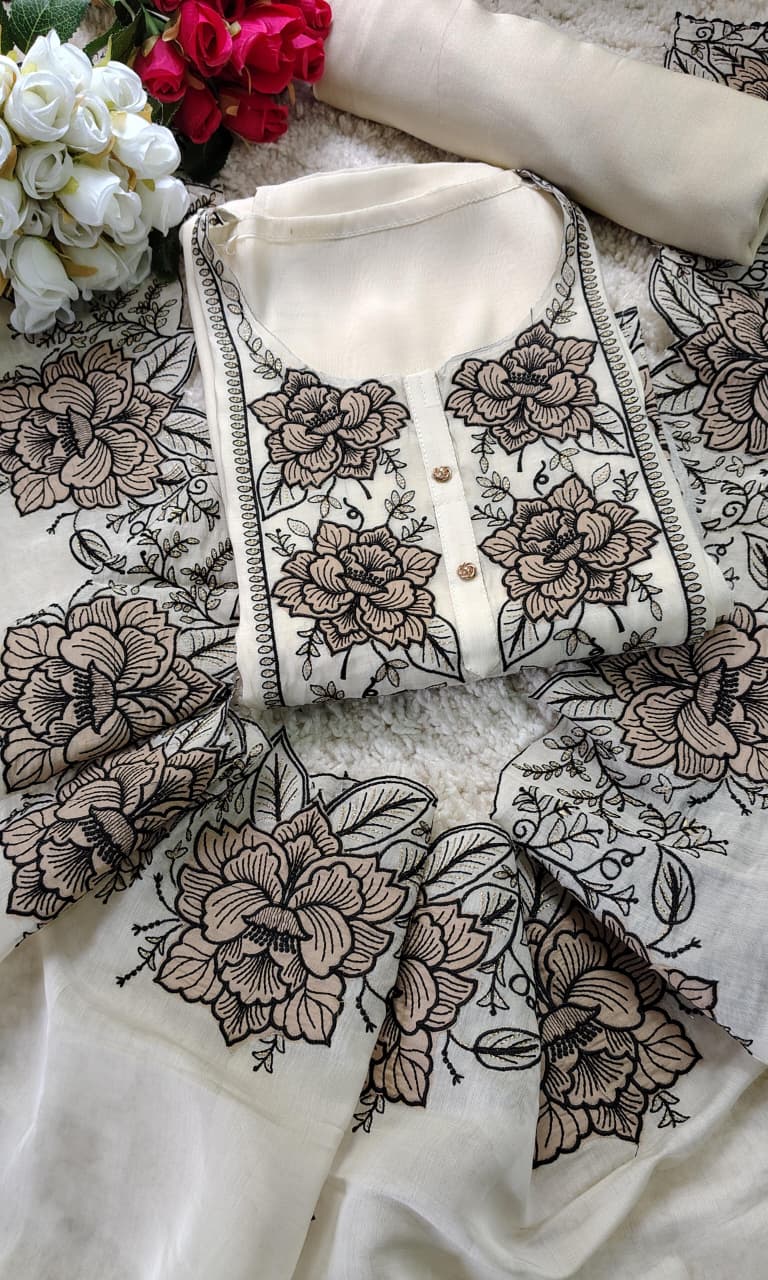 AASAKI 034 Premium Mul Chanderi Cutwork Suit Set With Dupatta ✨