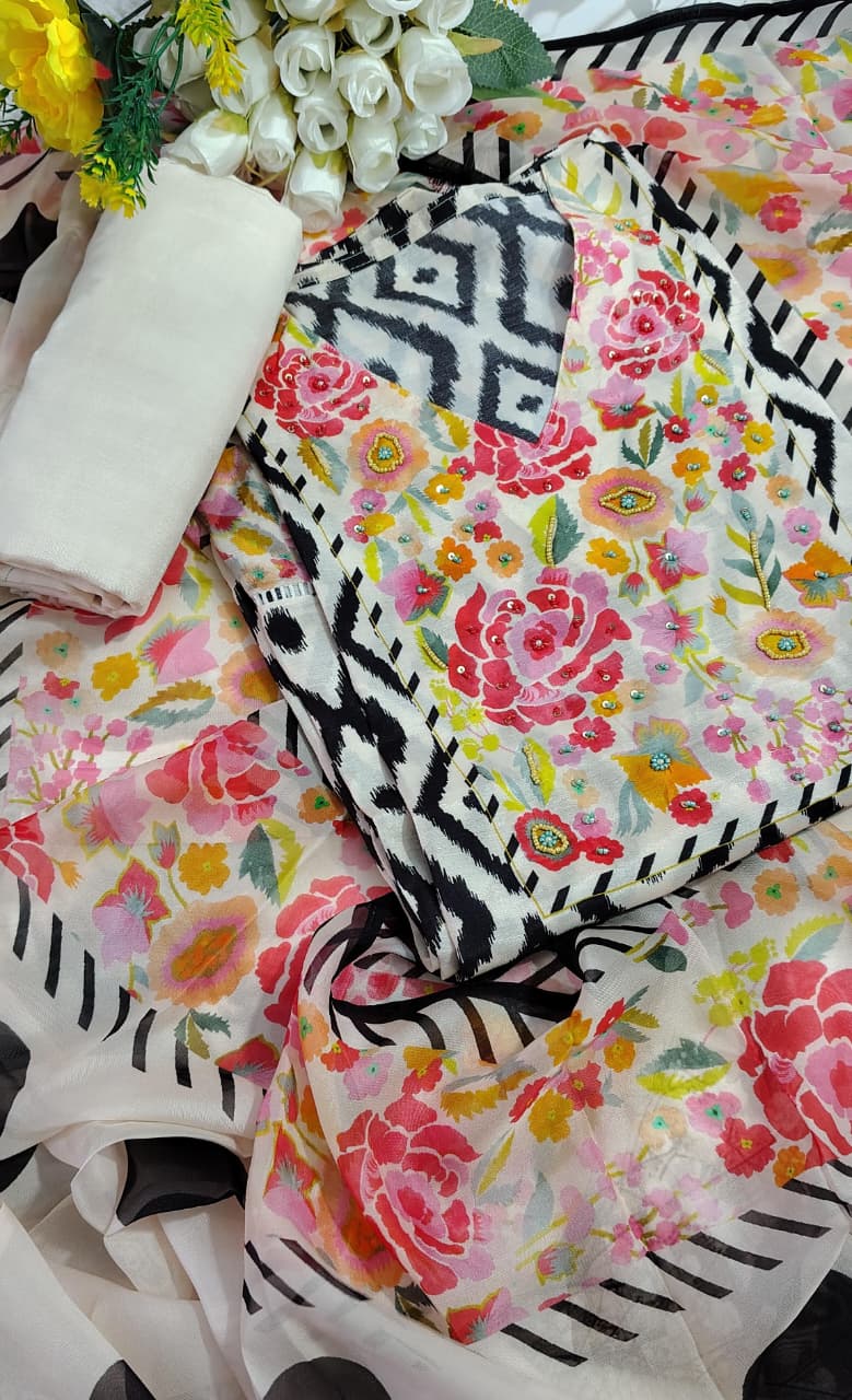 Premium Muslin Floral Printed Unstitched Suit Set with Designer Dupatta|Code 044