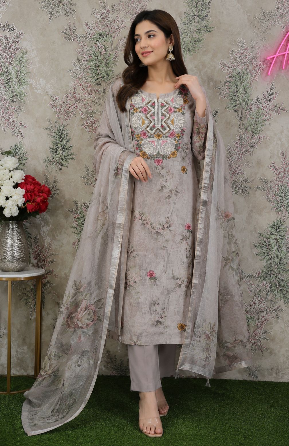 Code 040 – Mulchanderi Embroidered Suit with Shantoon Bottom | Aasaki